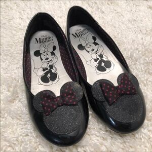 Disney Minnie Mouse Shoes Girls‎  Size 13.5 Flats Slip On Black Skid Resistant